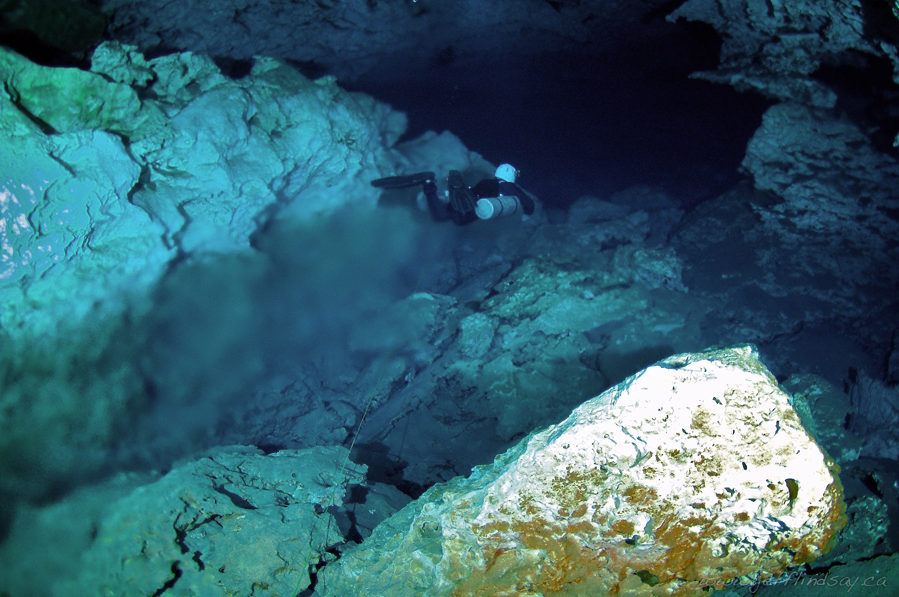 Halocline Cave Photo, Best Cave Guide Mexico, Cave Guide Recommendation Mexico, Cave Diving Photos, Cenote Ponderosa