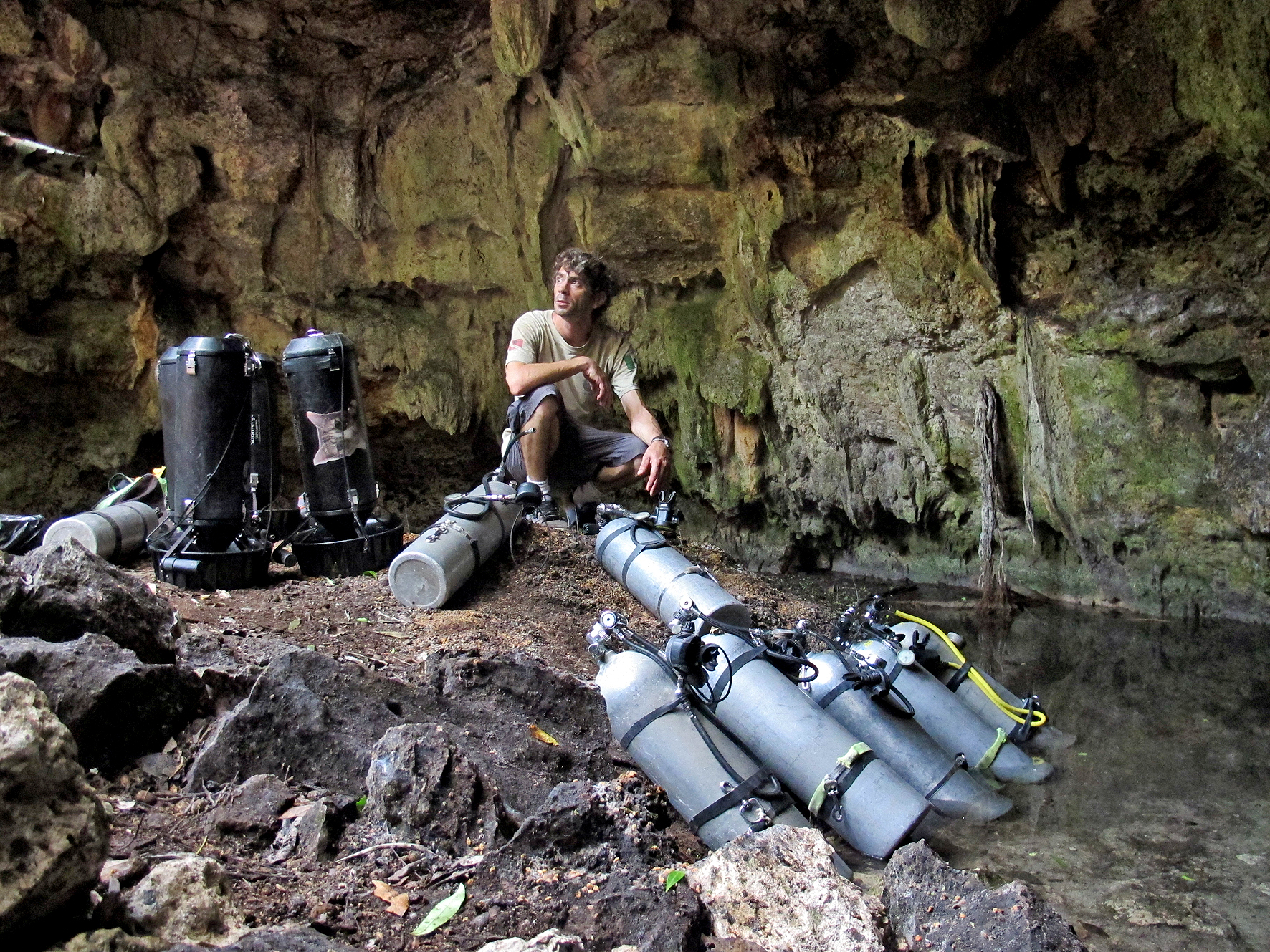 Vincent Rouquette Cathala, Mexico Cave Exploration, Cave Instructor Recommendation Mexico, Mexico Cave Instructor French, Under the Jungle