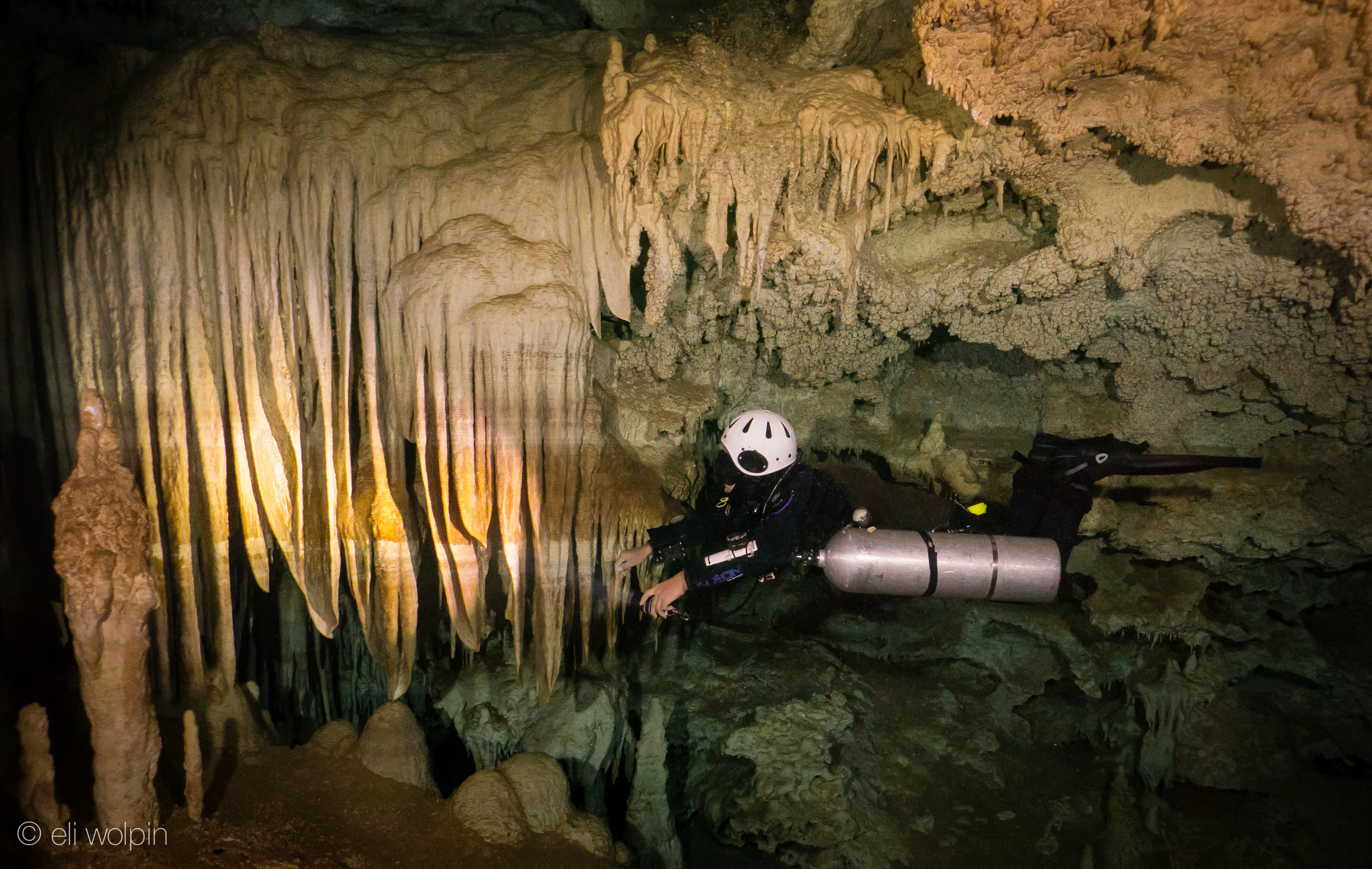 Mexico Cave Diving, Eli Wolpin, Cave Diving Photos, Akumal Cave Diving, Puerto Aventuras Cave Diving