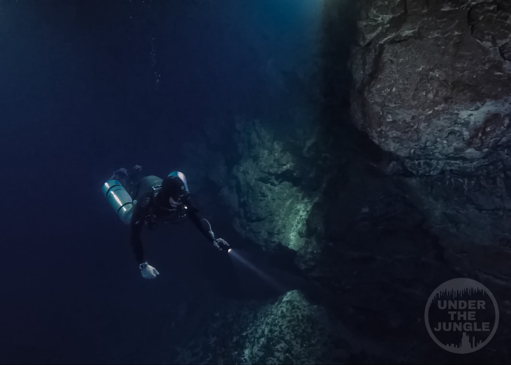 Under the Jungle, Deep Cave Diving, Deep Diving Yucatan, Deep Cenotes Yucatan, Deep Cenotes Mexico